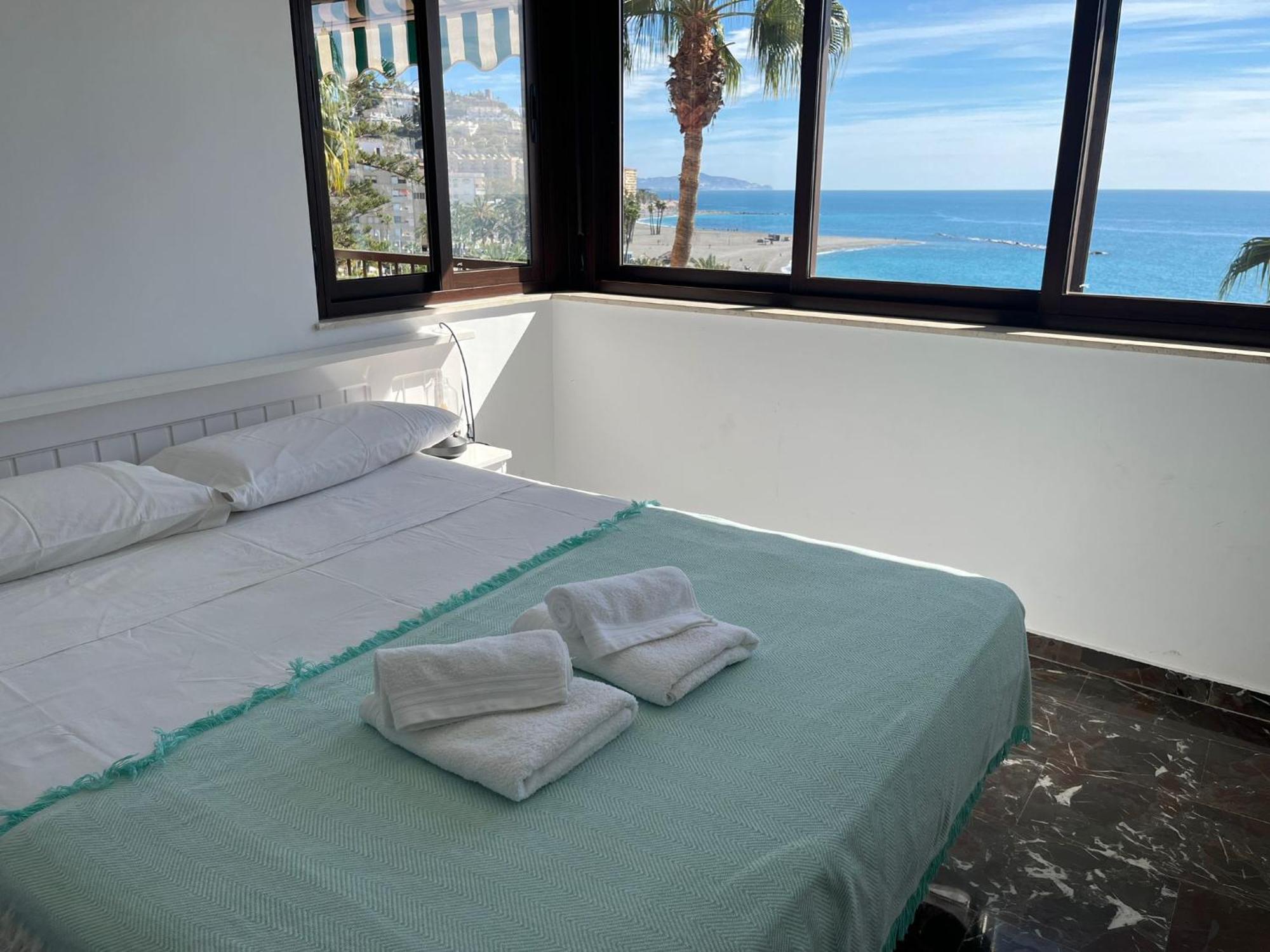 Apartamento La Caletilla Almuñécar Extérieur photo